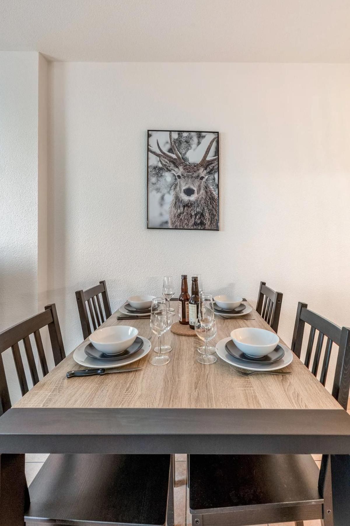 Superbe Appartement - Parking Gratuit - 4 Personnes شامبيري المظهر الخارجي الصورة