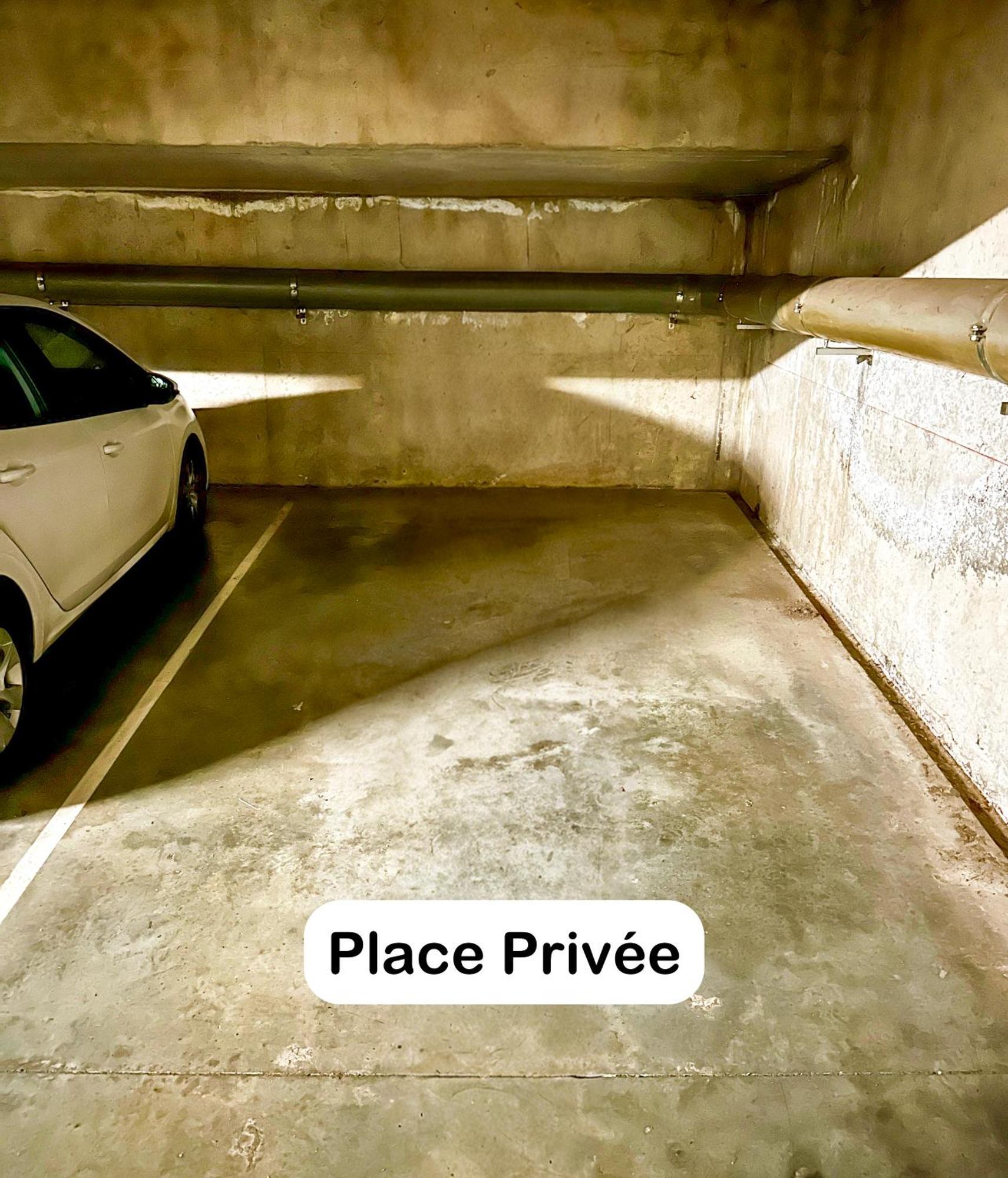 Superbe Appartement - Parking Gratuit - 4 Personnes شامبيري المظهر الخارجي الصورة